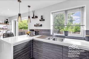 Photo 18- click for photo gallery